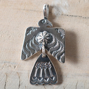 
                  
                    Load image into gallery viewer 【NORTH WORKS】Eagle Pendant Top BR-7009W
                  
                