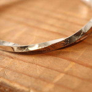 
                  
                    Load image into gallery viewer 【NORTH WORKS】 Paisley Twisted Bangle BR-8393
                  
                