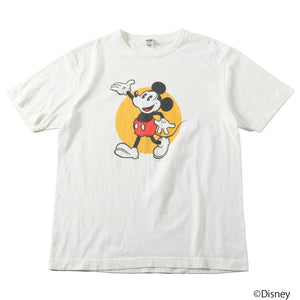 
                  
                    Load image into gallery viewer 【Start of sales】BARNS OUTFITTERS × Mickey Mouse &amp;quot;TSURIAMI&amp;quot; T-shirt BR-24167
                  
                