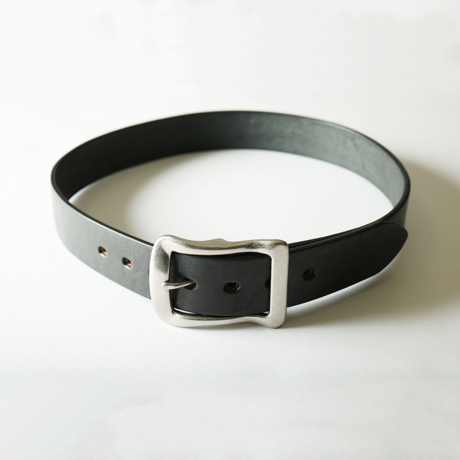 【Tochigi leather】Big Buckle 40mm Leather Belt 【Silver Color Buckle】LE-4168